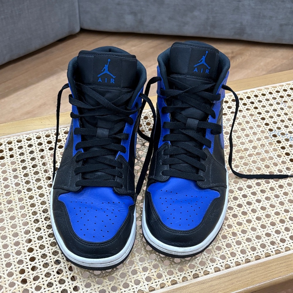 Jordan 1 blue and black